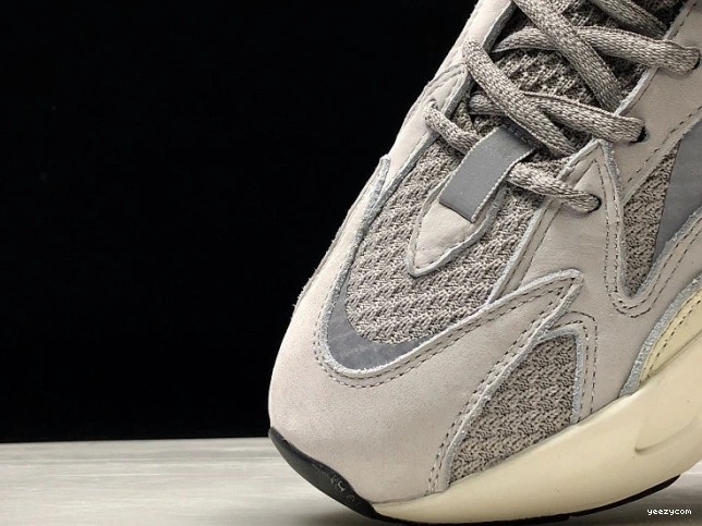 Adidas Static V2 Yeezy EF2829 Boost 700 0824